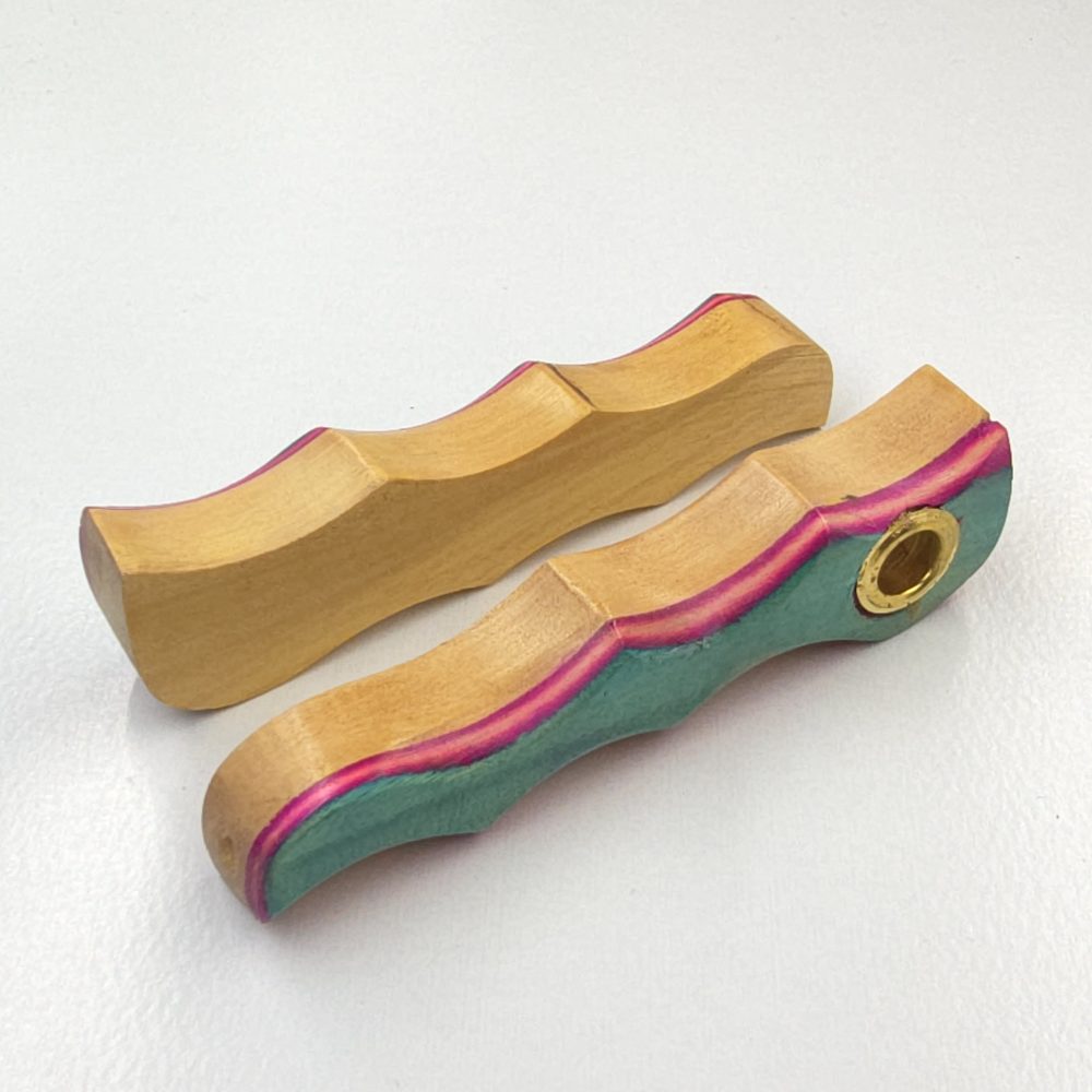 10cm / 3.7" Wooden Traveller Pocket Monkey Twister Smoking Pipe (Assorted) - Image 2