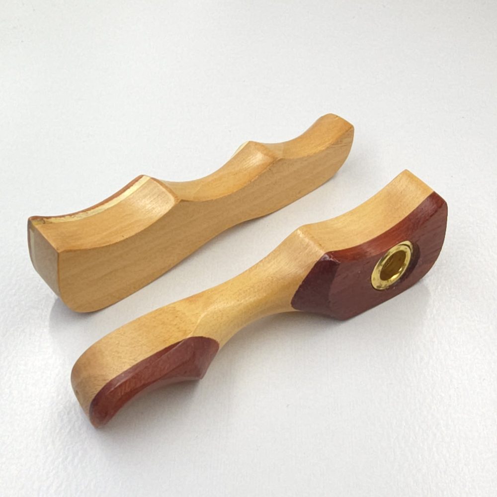 10cm / 3.7" Wooden Traveller Pocket Monkey Twister Smoking Pipe (Assorted) - Image 2