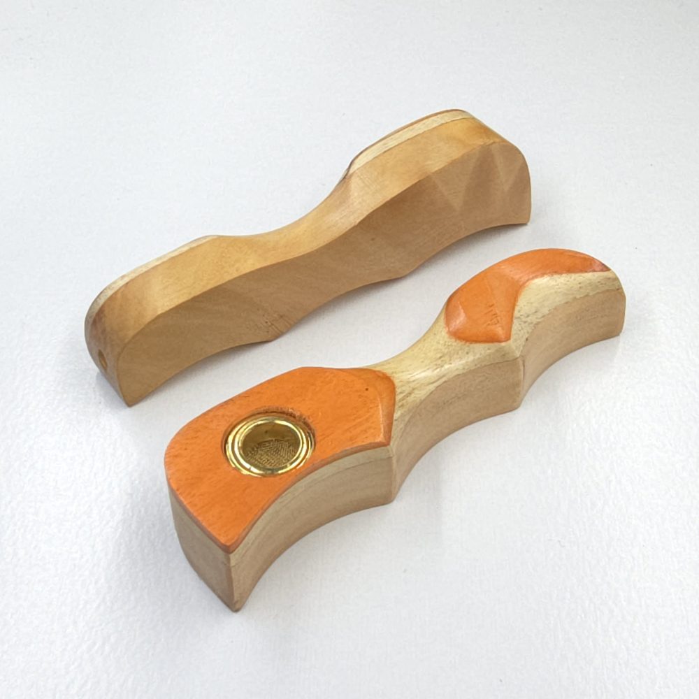 10cm / 3.7" Wooden Traveller Pocket Monkey Twister Smoking Pipe (Assorted) - Image 2